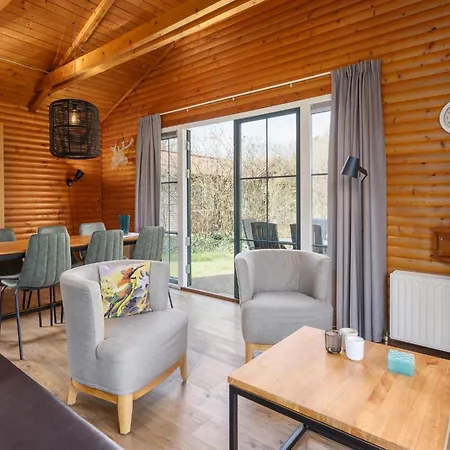 Holiday home Wooden With Dishwasher, 3 Km